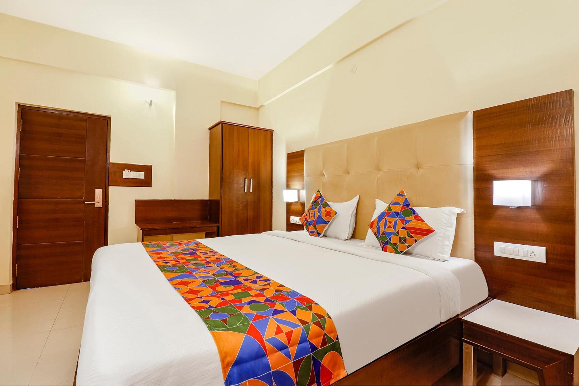 Fabhotel Magaji Comfort Inn Bangalore Exteriör bild